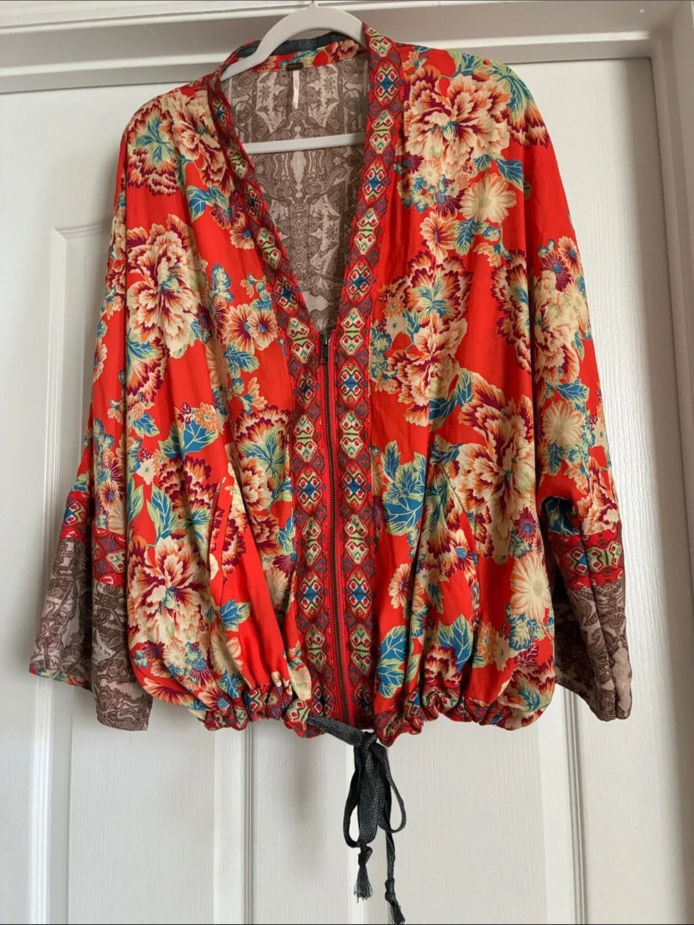 Free People Wildflower Zip Front Kimono Jacket Floral Boho Red Orange Festival